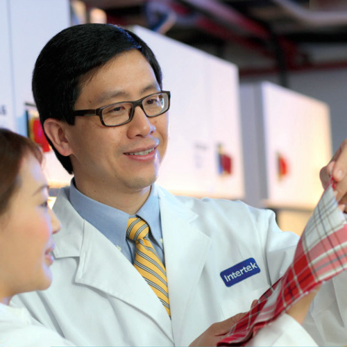 Laboratorios y control de calidad en China y España